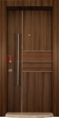 Коричневая входная дверь c МДФ панелью ЧД-12 в частный дом в Тольятти