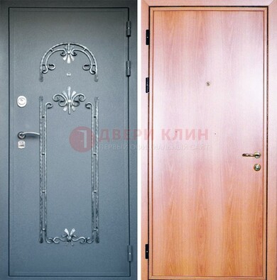 Железная дверь с ковкой ламинат внутри ДК-11 в квартиру в Тольятти