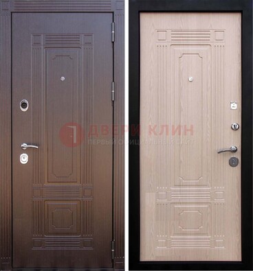 Коричневая входная дверь с МДФ ДМ-173 для кирпичного дома в Тольятти