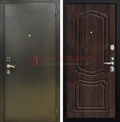 Темно-серая железная дверь с порошковым покрытием и коричневой МДФ ДП-288 в Тольятти