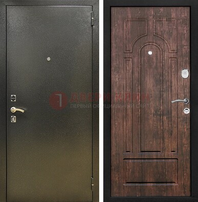 Темно-серая металлическая дверь с порошковым покрытием и МДФ коричневая ДП-292 в Тольятти