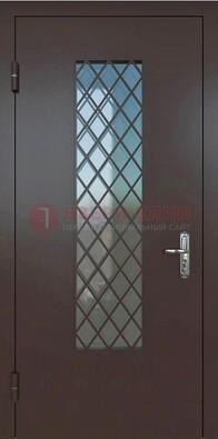 Темная металлическая дверь с решеткой и стеклом ДС-7 в Тольятти