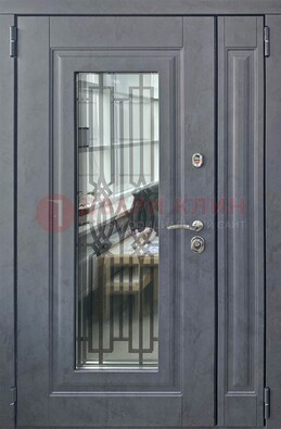 Серая стальная дверь Винорит со стеклом и ковкой ПЛ-29 в Тольятти